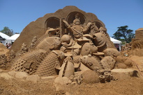 12Dec30-Sand_Sculpting