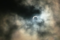 12Nov14-Solar_Eclipse_Trinity_Beach