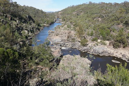 20Apr16-Kambah Pool to Red Rock Gorge