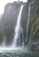 Milford_Sound-30Jan04